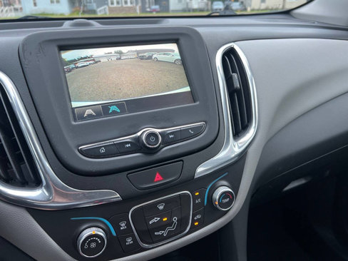 Used 2018 Chevrolet Equinox LS w/ LPO, Cargo Package image 11