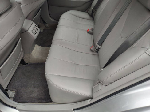 Used 2010 Toyota Camry XLE image 20