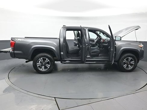 Certified 2017 Toyota Tacoma TRD Sport image 55