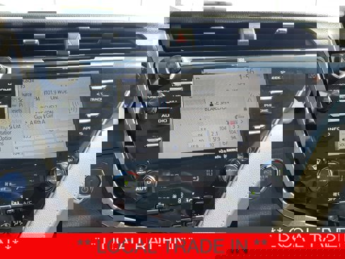Certified 2018 Toyota Camry XLE image 4