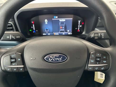 New 2025 Ford Maverick XL image 34