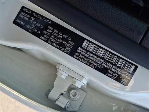 Used 2021 Jeep Renegade Limited w/ Sun & Sound Group image 30