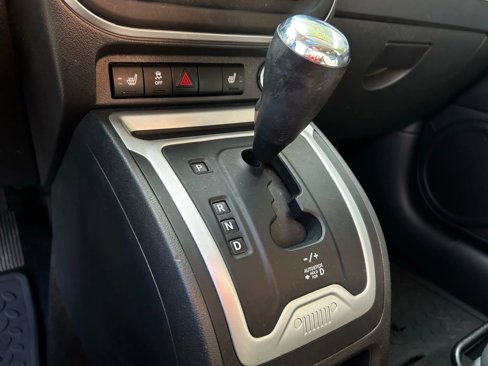 Used 2015 Jeep Compass High Altitude image 21