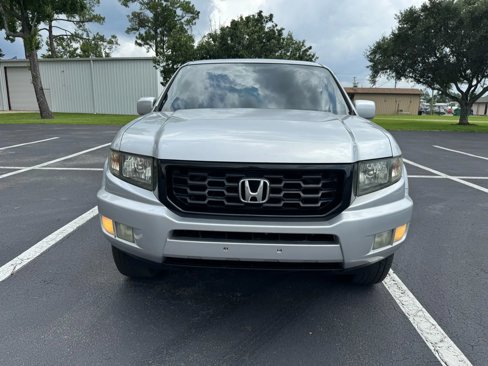 Used 2014 Honda Ridgeline SE image 3
