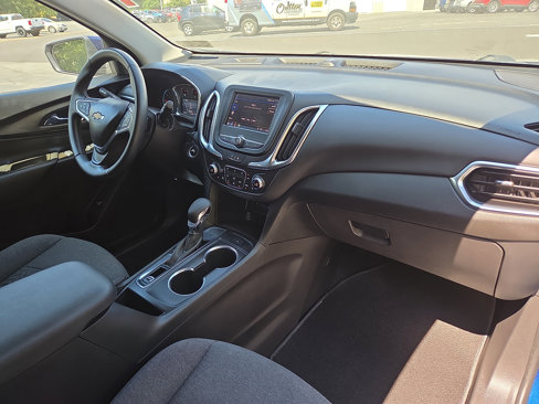 Used 2023 Chevrolet Equinox LT image 18