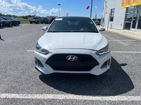 Used 2020 Hyundai Veloster Turbo image 3