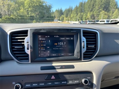 Used 2018 Kia Sportage LX w/ LX Popular Package image 13
