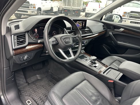 Used 2020 Audi Q5 2.0T Premium Plus w/ Premium Plus Package image 17