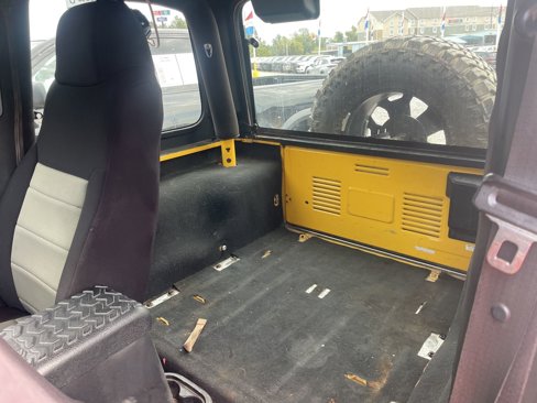 Used 2006 Jeep Wrangler X w/ Tire & Wheel Group (Ecco) image 12