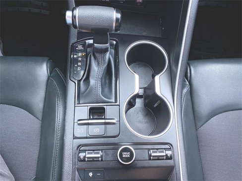 Used 2022 Kia K5 GT-Line image 16