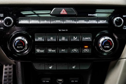 Used 2022 Kia Sportage Nightfall Edition w/ Nightfall Fwd Premium Package image 20