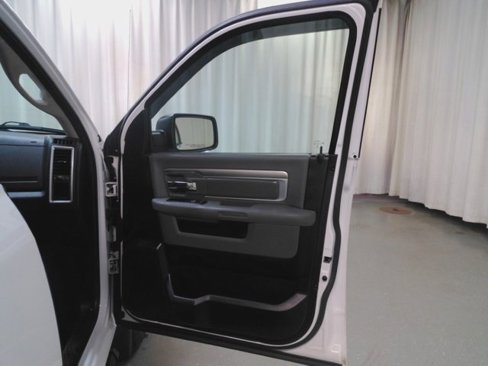 Used 2014 RAM 1500 Big Horn image 28