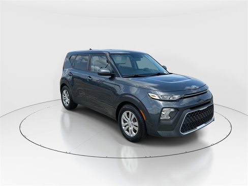 Used 2020 Kia Soul LX image 2