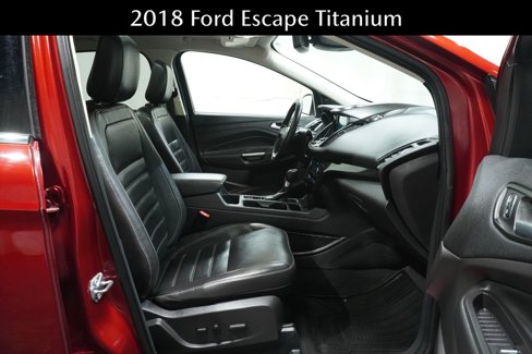 Used 2018 Ford Escape Titanium w/ Ford Safe & Smart Package image 14