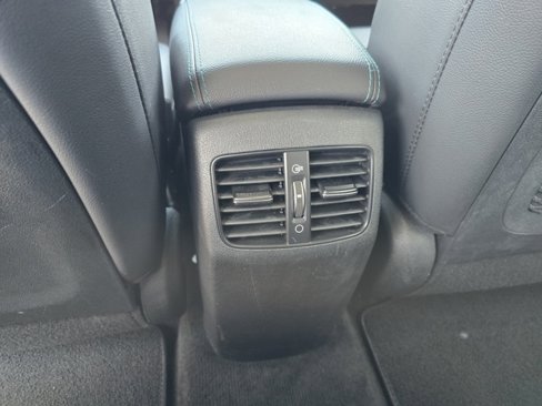 Used 2022 Kia Niro EX Premium image 29