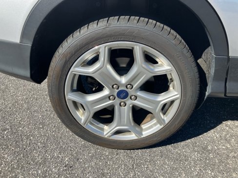 Used 2017 Ford Escape Titanium image 26
