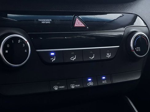 Used 2020 Hyundai Tucson SE image 19