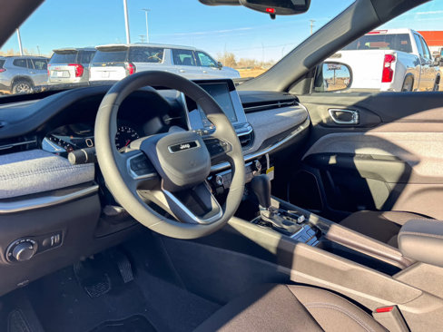 New 2025 Jeep Compass Sport image 20