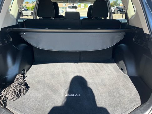 Used 2016 Toyota RAV4 LE image 22
