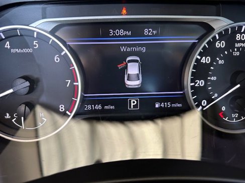 Used 2024 Nissan Sentra SR w/ SR Premium Package image 22