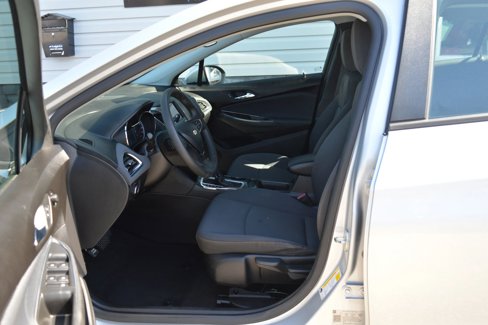 Used 2019 Chevrolet Cruze LS w/ LS Convenience Package image 10