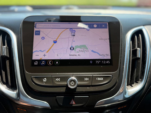 Used 2020 Chevrolet Equinox Premier image 12