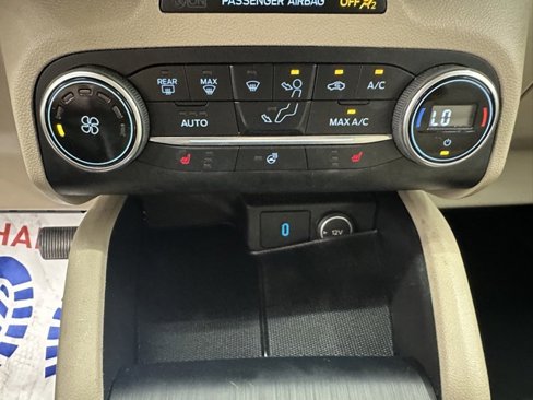 Used 2020 Ford Escape SEL image 24