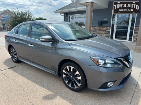 Used 2019 Nissan Sentra SR image 1