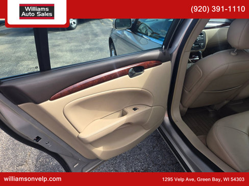 Used 2008 Buick Lucerne CXL w/ Driver Confidence Package image 12