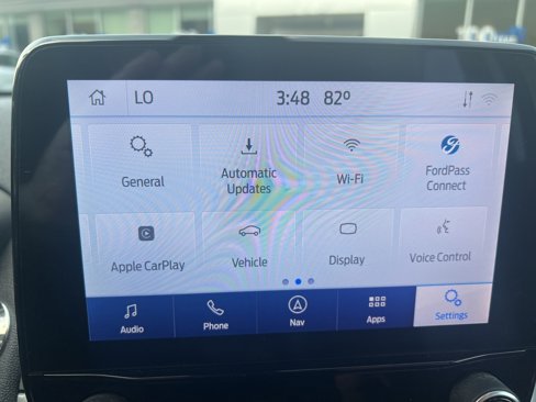 Used 2021 Ford EcoSport SES w/ Interior Protection Package image 35