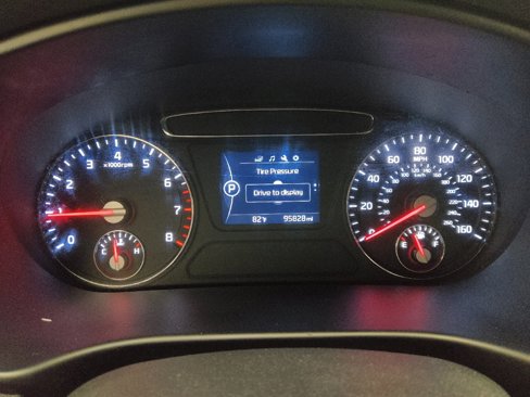 Used 2018 Kia Sorento LX image 23