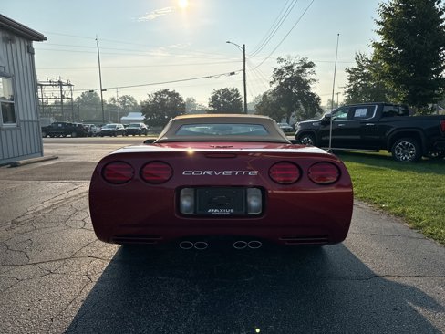 Used 2004 Chevrolet Corvette Convertible w/ Preferred Equipment Group image 4