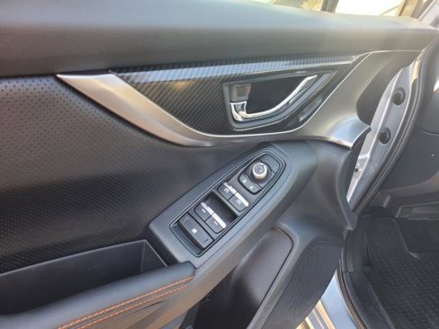 Used 2020 Subaru Crosstrek 2.0i Limited image 7