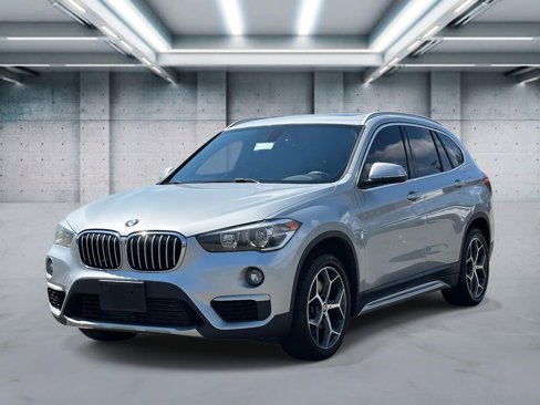 Used 2018 BMW X1 xDrive28i w/ Convenience Package image 1