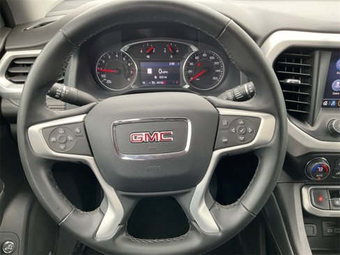 Used 2023 GMC Acadia SLT image 15
