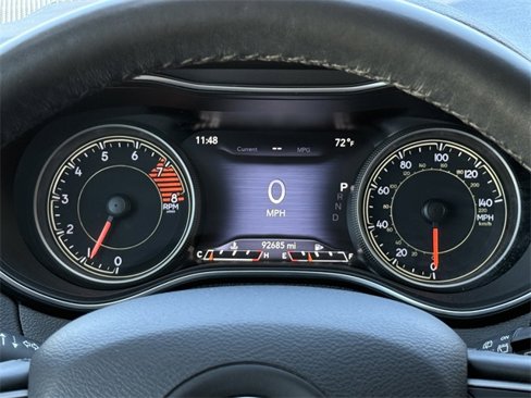 Used 2019 Jeep Cherokee Limited image 31