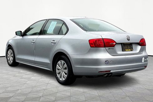 Used 2011 Volkswagen Jetta S image 10