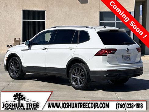 Used 2022 Volkswagen Tiguan SE image 6