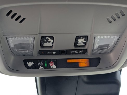 Used 2023 Chevrolet Malibu LT image 11