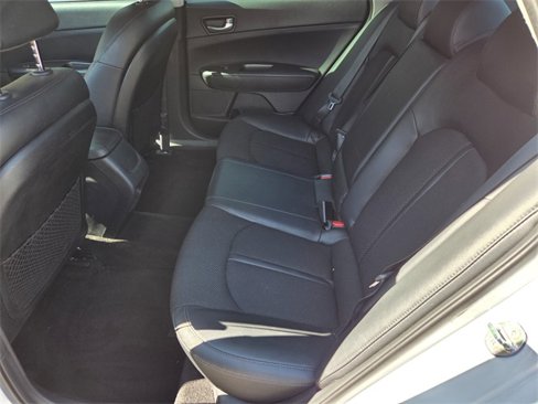 Used 2019 Kia Optima S w/ S Panoramic Sunroof Package image 11