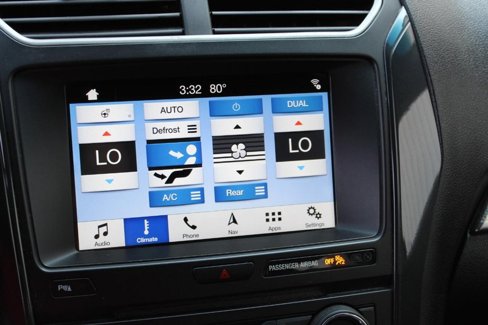 Used 2018 Ford Explorer XLT w/ Equipment Group 202A image 36