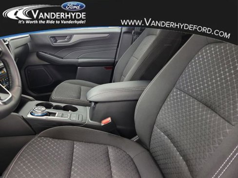 Used 2023 Ford Escape Active image 20