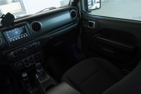Used 2018 Jeep Wrangler Unlimited Sport S image 22