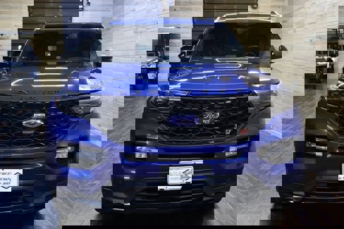 Used 2022 Ford Explorer ST w/ Equipment Group 401A image 4