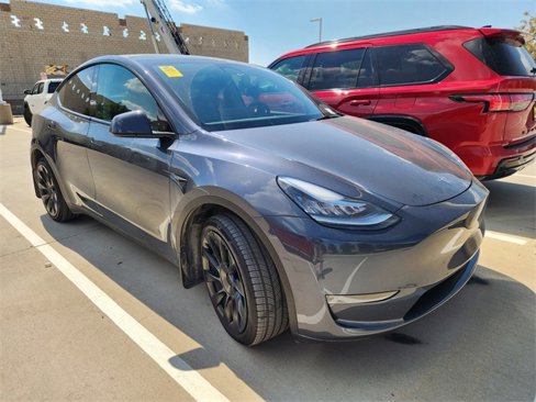 Used 2023 Tesla Model Y Long Range image 1