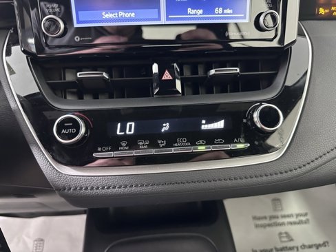 Used 2022 Toyota Corolla SE image 26