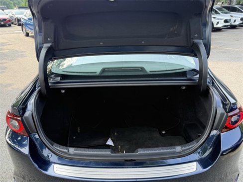 Used 2022 MAZDA MAZDA3 s image 24