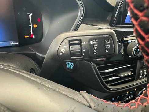 New 2025 Ford Escape ST-Line w/ Equipment Group 301A image 43