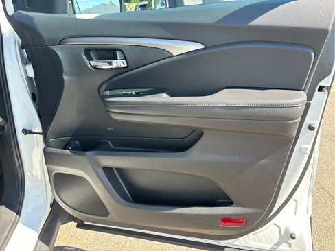 Used 2021 Honda Pilot EX image 27