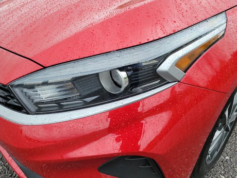 Used 2023 Kia Forte LXS w/ LXS Technology Package image 9